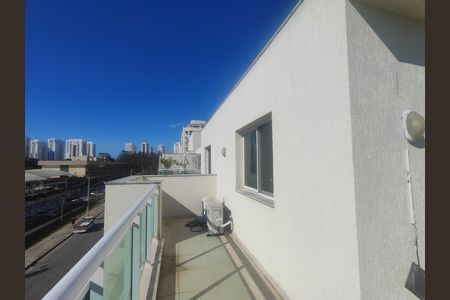 Apartamento para alugar com 165m², 4 quartos e 2 vagasVaranda/cobertura