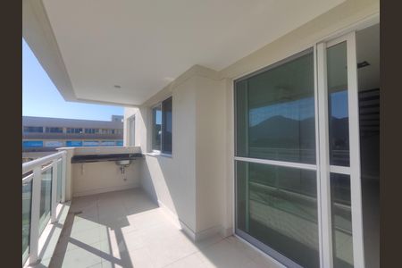 Varanda de apartamento para alugar com 4 quartos, 165m² em Barra da Tijuca, Rio de Janeiro