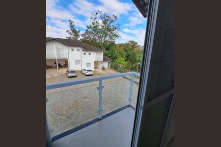 Casa de condomínio para alugar com 84m², 2 quartos e 2 vagasVaranda