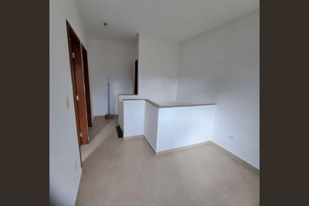 Casa de condomínio para alugar com 84m², 2 quartos e 2 vagasQuarto