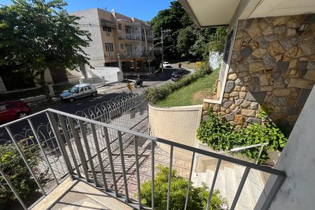 Apartamento à venda com 104m², 3 quartos e 2 vagasVista