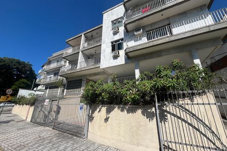 Apartamento à venda com 104m², 3 quartos e 2 vagasFachada