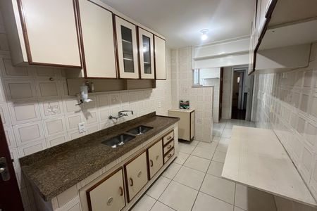 Apartamento à venda com 104m², 3 quartos e 2 vagasCozinha