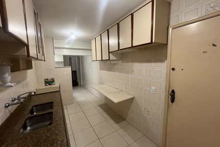 Apartamento à venda com 104m², 3 quartos e 2 vagasCozinha