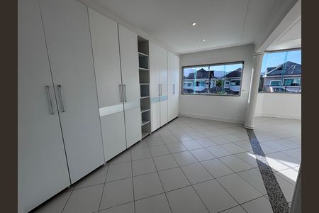 Casa de condomínio para alugar com 580m², 6 quartos e 4 vagas Casa de condomínio para alugar com 580m², 6 quartos e 4 vagasQuarto 2