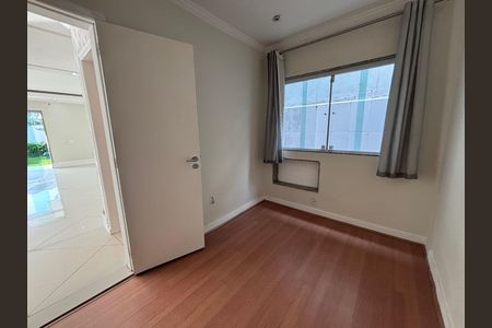 Casa de condomínio para alugar com 580m², 6 quartos e 4 vagas Casa de condomínio para alugar com 580m², 6 quartos e 4 vagasQuarto 1