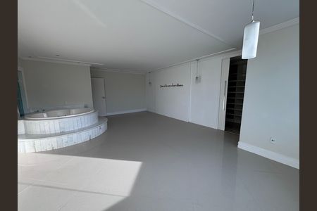 Casa de condomínio para alugar com 580m², 6 quartos e 4 vagas Casa de condomínio para alugar com 580m², 6 quartos e 4 vagasQuarto 5