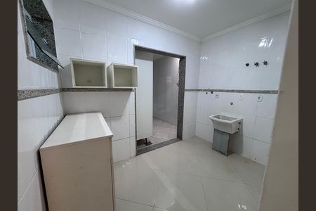 Casa de condomínio para alugar com 580m², 6 quartos e 4 vagas Casa de condomínio para alugar com 580m², 6 quartos e 4 vagasÁrea de Serviço
