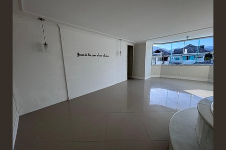 Casa de condomínio para alugar com 580m², 6 quartos e 4 vagas Casa de condomínio para alugar com 580m², 6 quartos e 4 vagasQuarto 5