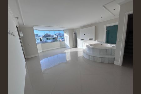 Casa de condomínio para alugar com 580m², 6 quartos e 4 vagas Casa de condomínio para alugar com 580m², 6 quartos e 4 vagasQuarto 5