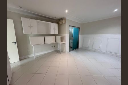Casa de condomínio para alugar com 580m², 6 quartos e 4 vagas Casa de condomínio para alugar com 580m², 6 quartos e 4 vagasQuarto 4
