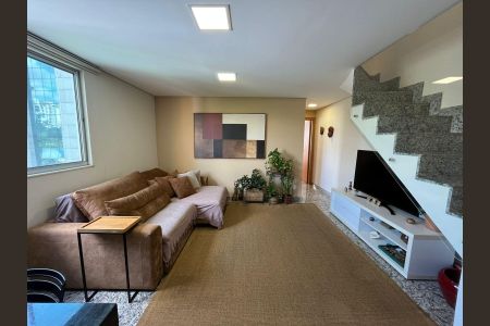 Apartamento à venda com 135m², 2 quartos e 2 vagas Apartamento à venda com 135m², 2 quartos e 2 vagasSala
