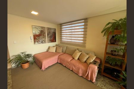 Apartamento à venda com 135m², 2 quartos e 2 vagas Apartamento à venda com 135m², 2 quartos e 2 vagasSala de TV