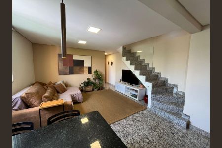 Apartamento à venda com 135m², 2 quartos e 2 vagas Apartamento à venda com 135m², 2 quartos e 2 vagasSala