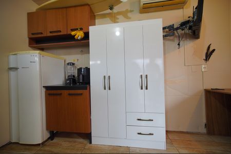 Casa de condomínio para alugar com 150m², 1 quarto e 1 vaga Casa de condomínio para alugar com 150m², 1 quarto e 1 vagaCozinha - Armários