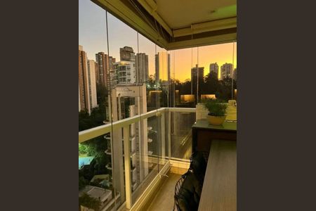Apartamento à venda com 72m², 2 quartos e 1 vagaFoto 01
