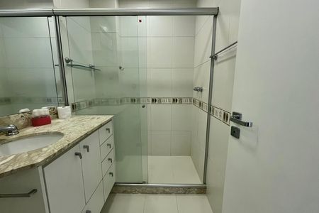 Apartamento à venda com 59m², 1 quarto e sem vaga Apartamento à venda com 59m², 1 quarto e sem vagaBanheiro