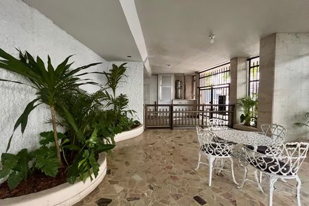 Apartamento à venda com 59m², 1 quarto e sem vaga Apartamento à venda com 59m², 1 quarto e sem vagaPortaria