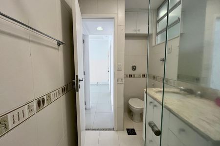 Apartamento à venda com 59m², 1 quarto e sem vaga Apartamento à venda com 59m², 1 quarto e sem vagaBanheiro