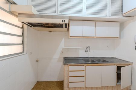 Apartamento à venda com 105m², 4 quartos e 1 vaga Apartamento à venda com 105m², 4 quartos e 1 vagaCozinha