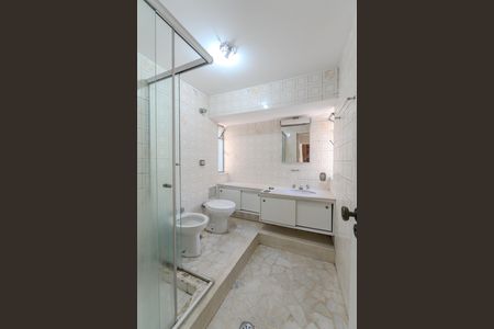 Apartamento à venda com 105m², 4 quartos e 1 vaga Apartamento à venda com 105m², 4 quartos e 1 vagaBanheiro