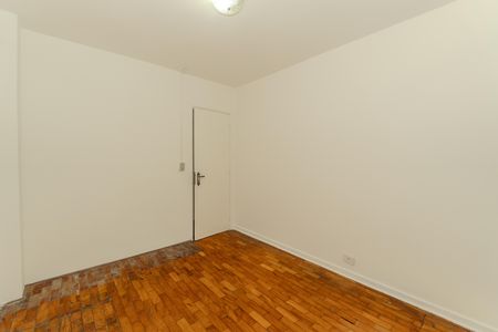 Apartamento à venda com 105m², 4 quartos e 1 vaga Apartamento à venda com 105m², 4 quartos e 1 vagaQuarto 1