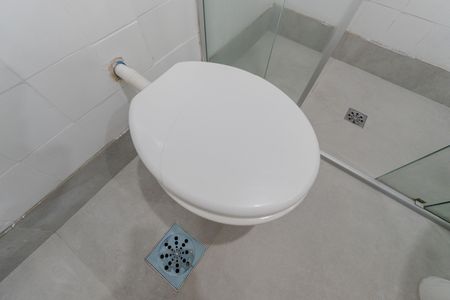 Apartamento à venda com 105m², 4 quartos e 1 vaga Apartamento à venda com 105m², 4 quartos e 1 vagaBanheiro da Suíte 1