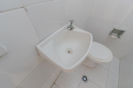 Apartamento à venda com 105m², 4 quartos e 1 vaga Apartamento à venda com 105m², 4 quartos e 1 vagaBanheiro de serviço
