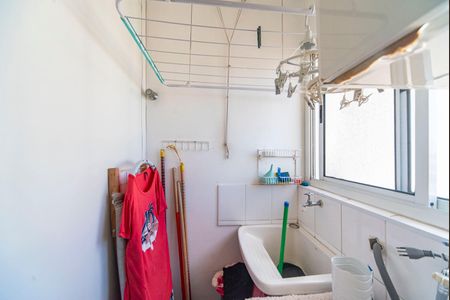 Apartamento à venda com 55m², 3 quartos e 1 vaga Apartamento à venda com 55m², 3 quartos e 1 vagaÁrea de Serviço