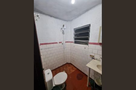 Banheiro de casa à venda com 2 quartos, 64m² em Vila Prudente, São Paulo