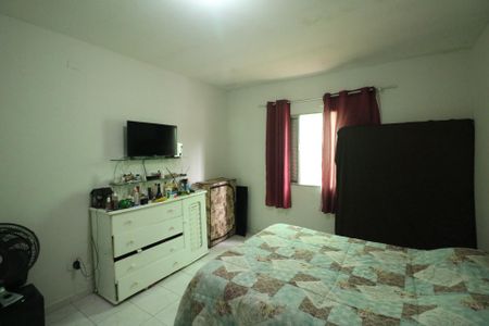 Casa à venda com 175m², 3 quartos e 2 vagas Casa à venda com 175m², 3 quartos e 2 vagasQuarto
