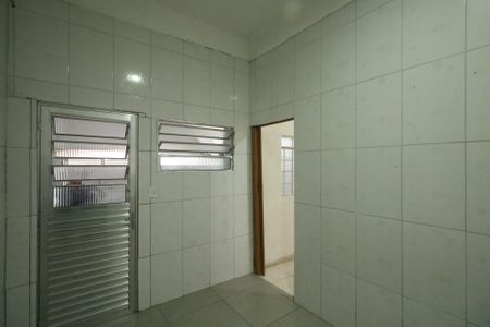 Casa à venda com 175m², 3 quartos e 2 vagas Casa à venda com 175m², 3 quartos e 2 vagasCasa 02