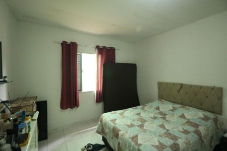Casa à venda com 175m², 3 quartos e 2 vagas Casa à venda com 175m², 3 quartos e 2 vagasQuarto