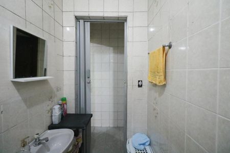 Casa à venda com 175m², 3 quartos e 2 vagas Casa à venda com 175m², 3 quartos e 2 vagasBanheiro