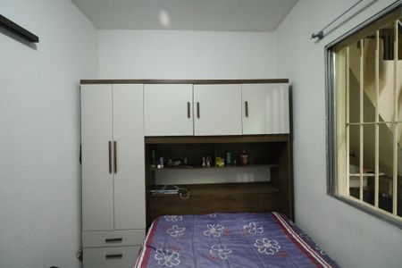 Casa à venda com 175m², 3 quartos e 2 vagas Casa à venda com 175m², 3 quartos e 2 vagasQuarto 2