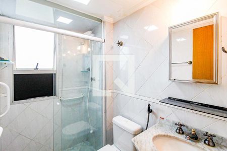 Apartamento à venda com 74m², 2 quartos e 1 vaga Apartamento à venda com 74m², 2 quartos e 1 vagaBanheiro