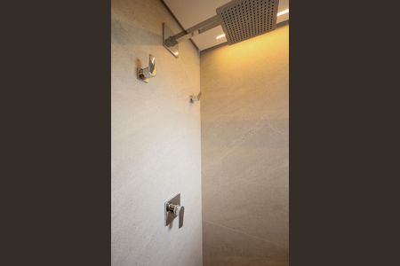 Apartamento para alugar com 188m², 2 quartos e 3 vagasBanheiro da Suíte 2