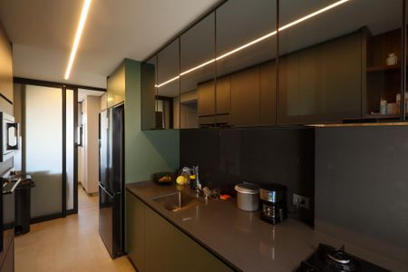 Apartamento para alugar com 188m², 2 quartos e 3 vagasCozinha