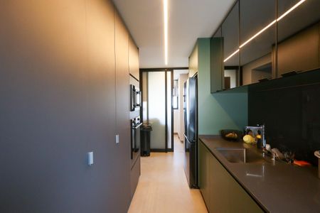Apartamento para alugar com 188m², 2 quartos e 3 vagasCozinha