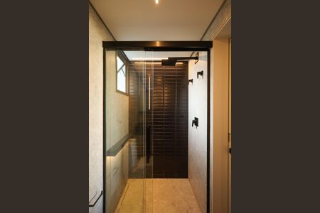 Apartamento para alugar com 188m², 2 quartos e 3 vagasBanheiro da Suíte 1