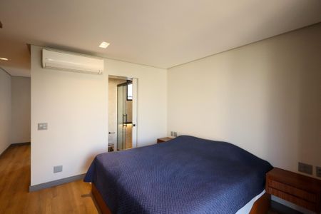 Apartamento para alugar com 188m², 2 quartos e 3 vagasQuarto 1 - Suíte 1 