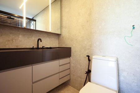 Apartamento para alugar com 188m², 2 quartos e 3 vagasBanheiro da Suíte 1