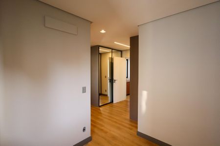 Apartamento para alugar com 188m², 2 quartos e 3 vagasQuarto 1 - Suíte 1 