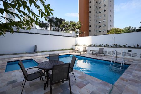 Apartamento para alugar com 188m², 2 quartos e 3 vagasPiscina