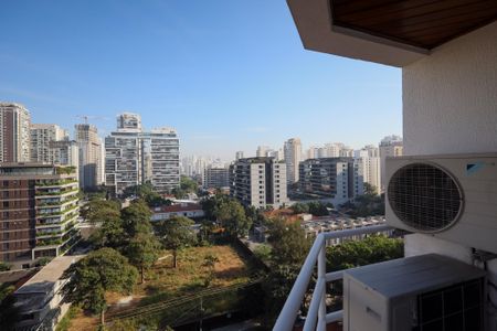 Apartamento para alugar com 188m², 2 quartos e 3 vagasVaranda Suíte 2