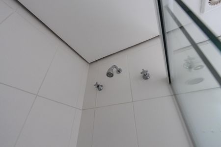 Apartamento para alugar com 66m², 2 quartos e 1 vaga Apartamento para alugar com 66m², 2 quartos e 1 vagaQuarto 1 - Banheiro da Suite