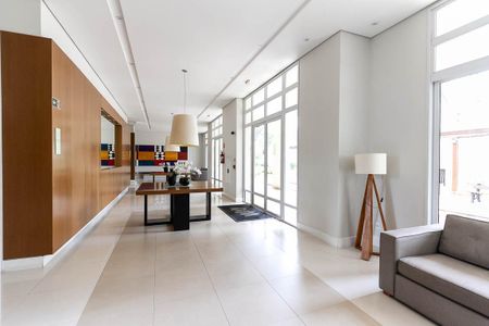 Apartamento para alugar com 66m², 2 quartos e 1 vaga Apartamento para alugar com 66m², 2 quartos e 1 vagaHall do Bloco
