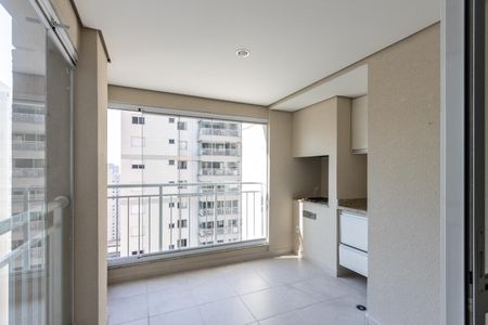 Apartamento para alugar com 66m², 2 quartos e 1 vaga Apartamento para alugar com 66m², 2 quartos e 1 vagaVaranda