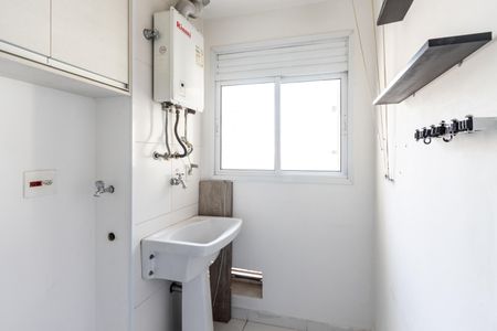 Apartamento para alugar com 66m², 2 quartos e 1 vaga Apartamento para alugar com 66m², 2 quartos e 1 vagaÁrea de Serviço