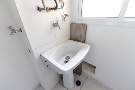 Apartamento para alugar com 66m², 2 quartos e 1 vaga Apartamento para alugar com 66m², 2 quartos e 1 vagaÁrea de Serviço